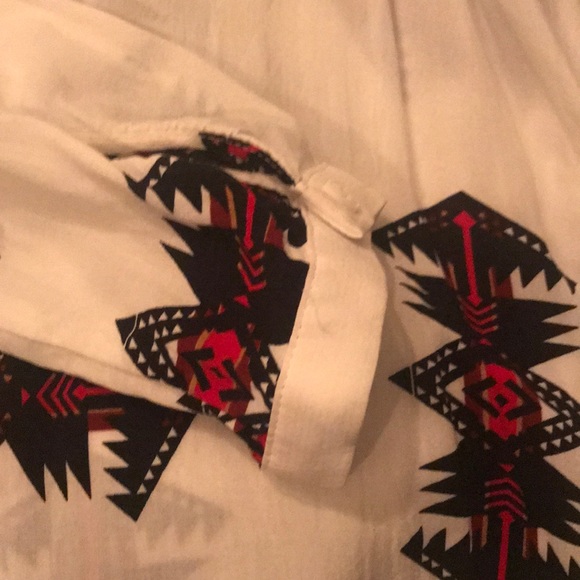 Aztec print blouse - Picture 4 of 5